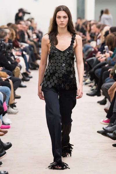 Look 26